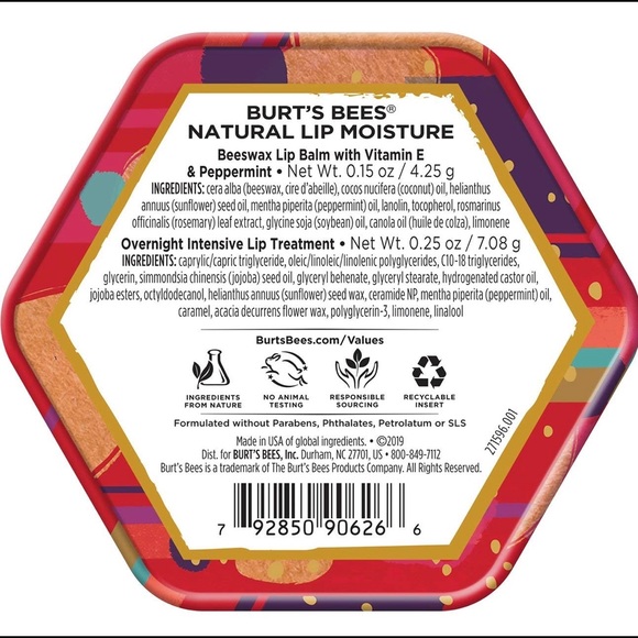 Burt’s Bees Natural Lip Moisture Holiday gift set - Picture 3 of 3